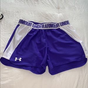 UNDER ARMOR 🌸 ATHLETE SHORTS 🌸